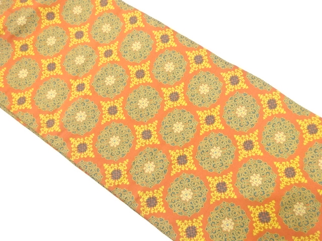 萬葉製　華紋織り出し　名古屋帯